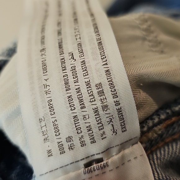 Hollister Size 12 High Rise Mom Jeans - Distressed Style Blue - Picture 7 of 8